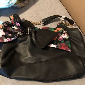 Black purse